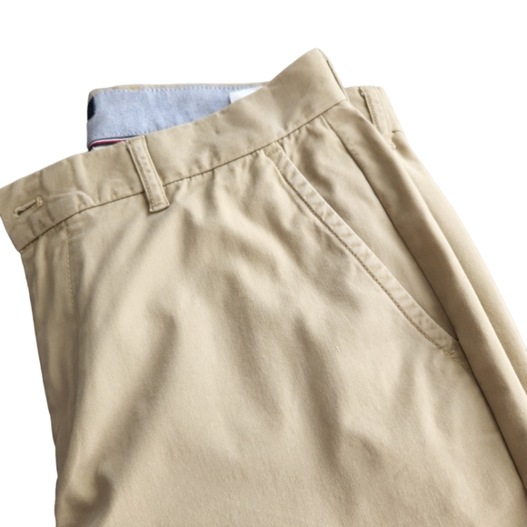 Tommy Hilfiger Custom Fit Chino - Picture 6 of 9